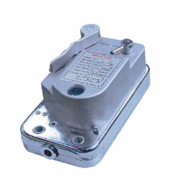 ZLP safety lock detail 4